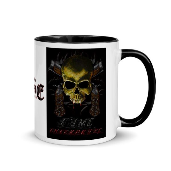 Blunderbuss and Skull, Mug with Color Inside