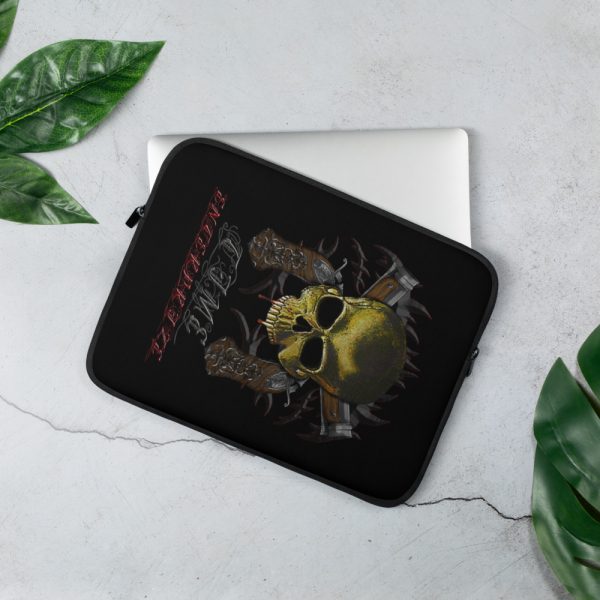 Blunderbuss and Skull, Laptop Sleeve - Image 2